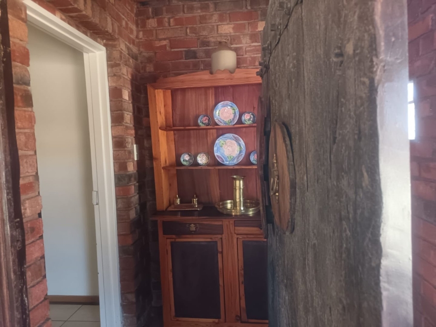 3 Bedroom Property for Sale in Roylglen Gardens Northern Cape